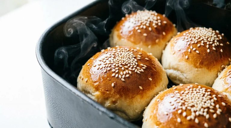 Булочки в аэрогриле с кунжутом